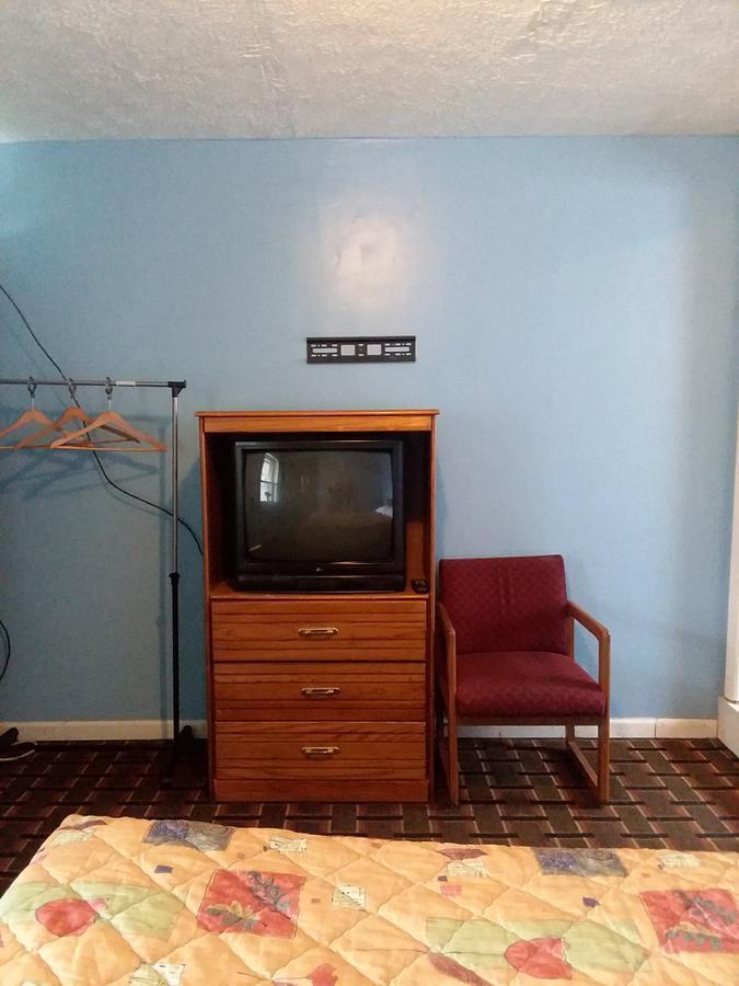 Scenic River Inn Motel Wartburg Dış mekan fotoğraf